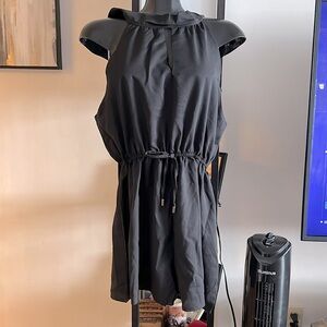 🔖 Classy black romper - NWOT